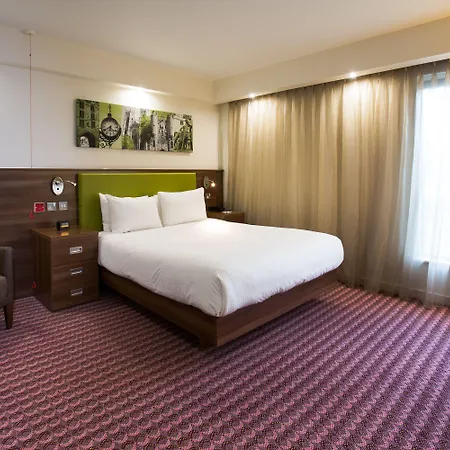 Hampton By Hilton Hotel York