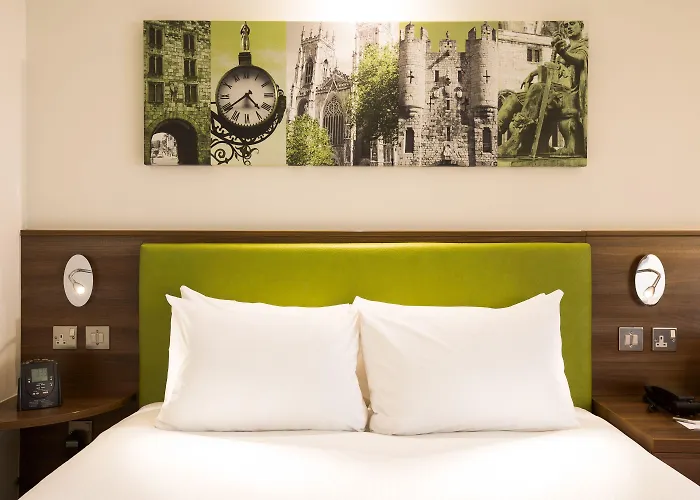 فندق هامبتون باي هيلتون يورك