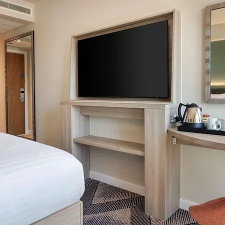 Hampton By Hilton