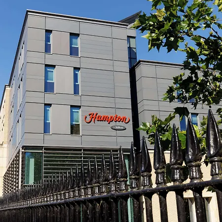 Hotel Hampton By Hilton 3*