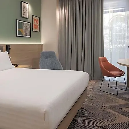 Hampton By Hilton Hotel York