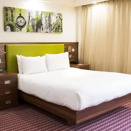 Hampton By Hilton Hotel