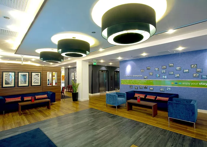 Hampton By Hilton 3*