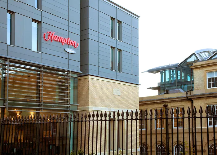 Hampton By Hilton Hotel 3*