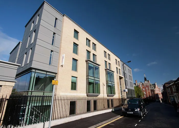 Hampton By Hilton Hotel