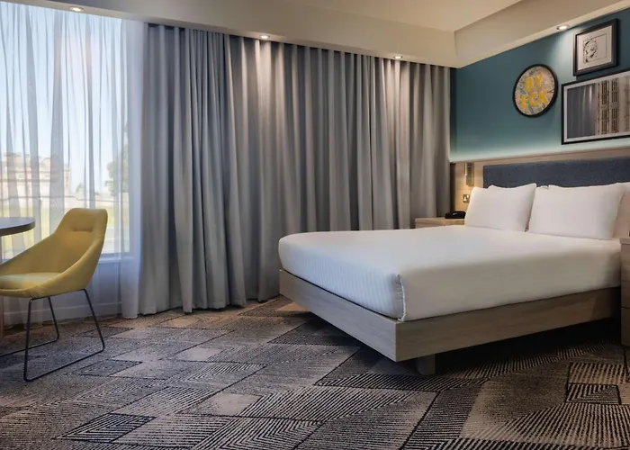 Hampton By Hilton Hotel 3*