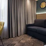 Hampton By Hilton 3*